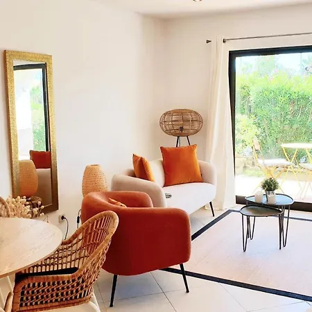 São Rafael 63 - - Pool - Free Wi-fi - Air Con *